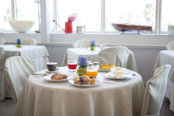 BEST WESTERN MAISON B HOTEL
